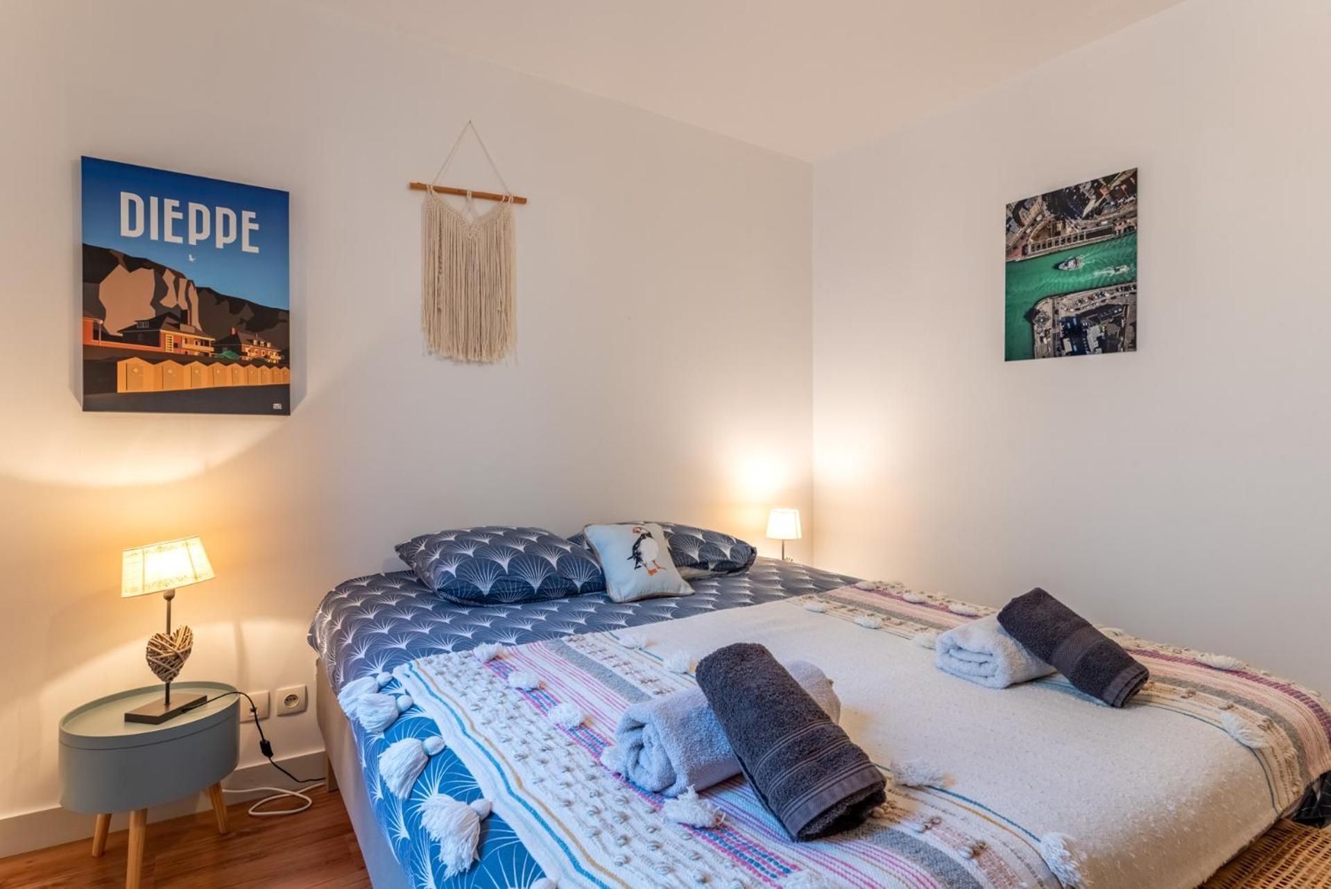 "Hinkley" Centre Ville Place De Parking Prive Διέππη Εξωτερικό φωτογραφία